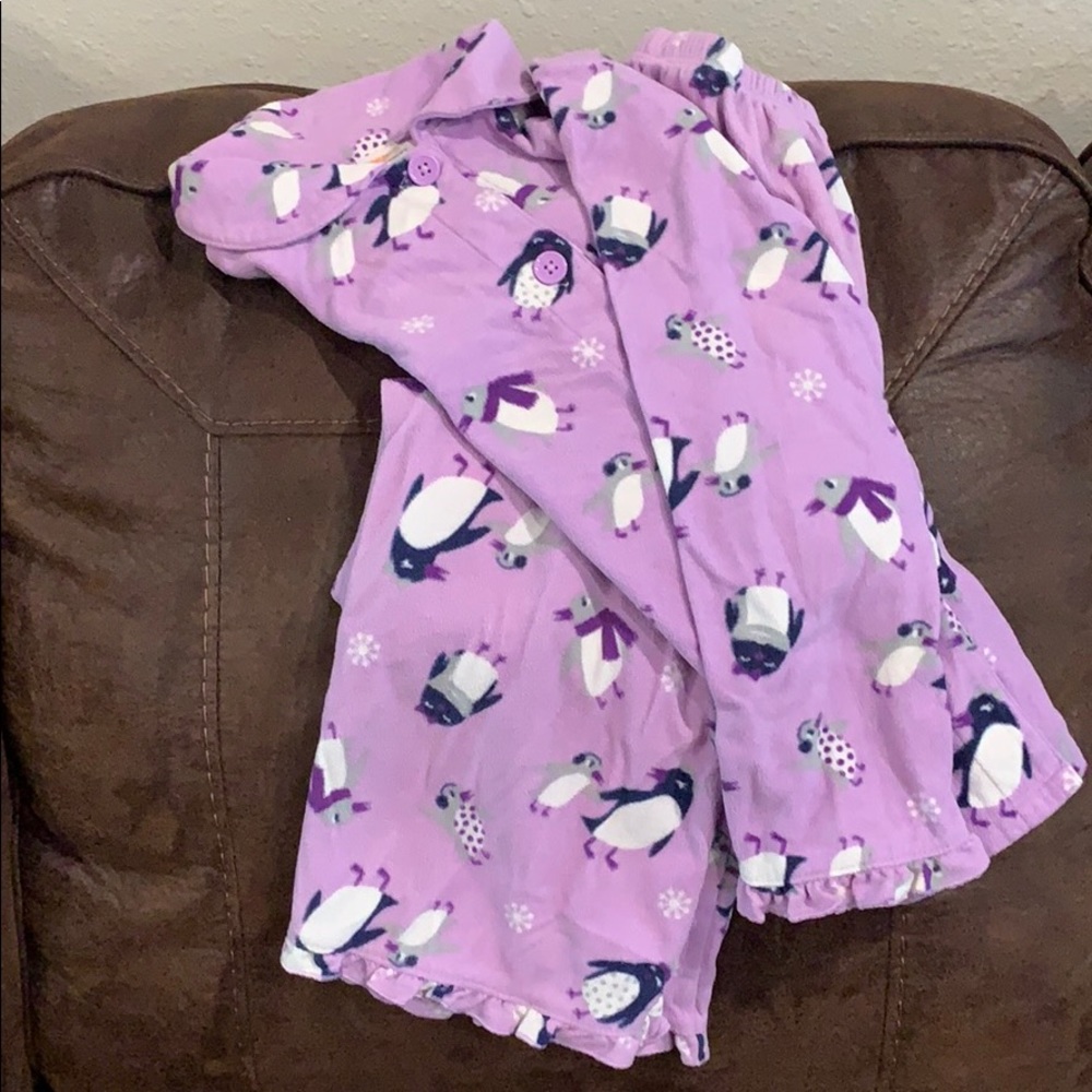 Gymboree Purple Penguin Pajamas Size 7/8